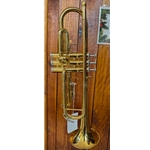 Yamaha YTR2335 Student Trumpet w/Case, Pre-Owned