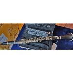 Bundy ISS1578 Bb Clarinet w/Case