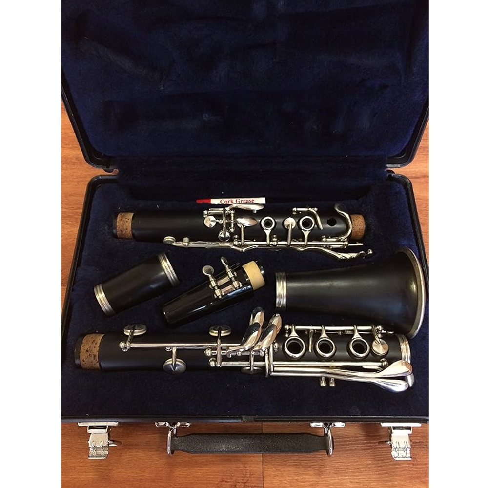 Conn-Selmer CL301 Clarinet w/Case, Reed, Cork Grease