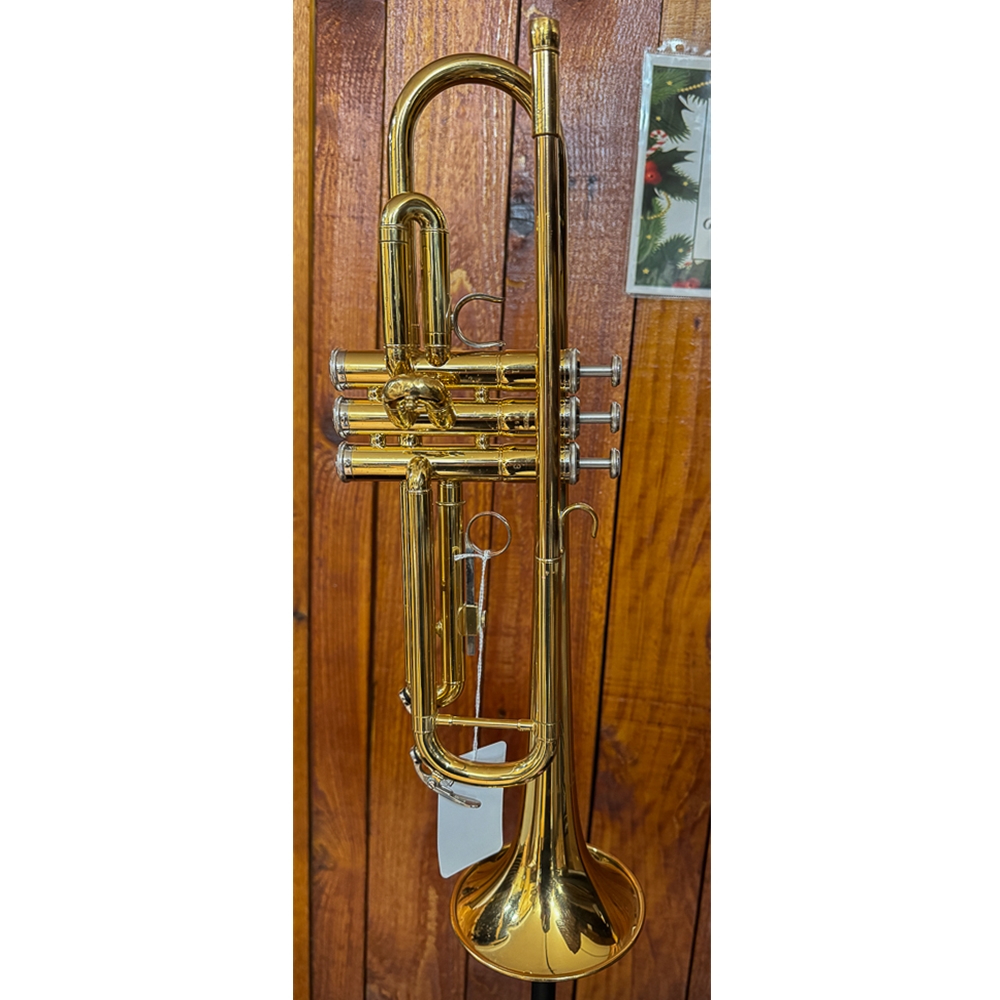 Yamaha YTR2335 Student Trumpet w/Case, Pre-Owned