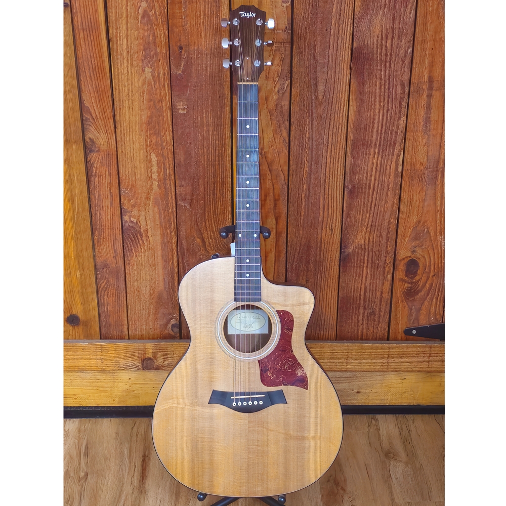 Taylor USED114CE Previously Owned 114CE Acoustic Electric Guitar w/Hardshell Case